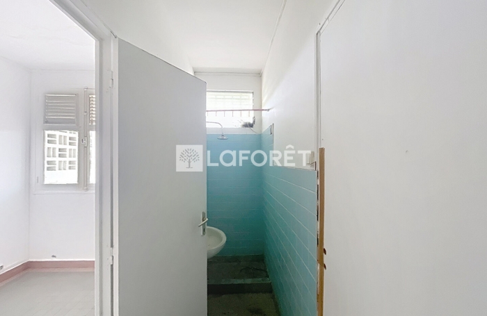 Vente Local commercial 188m² Sainte Rose