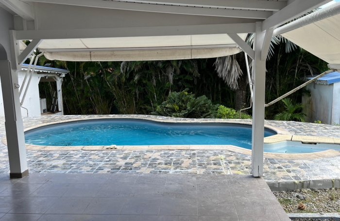 Domaine de BIGLETTE - Villa T6 de 121 m2 avec piscine et studio