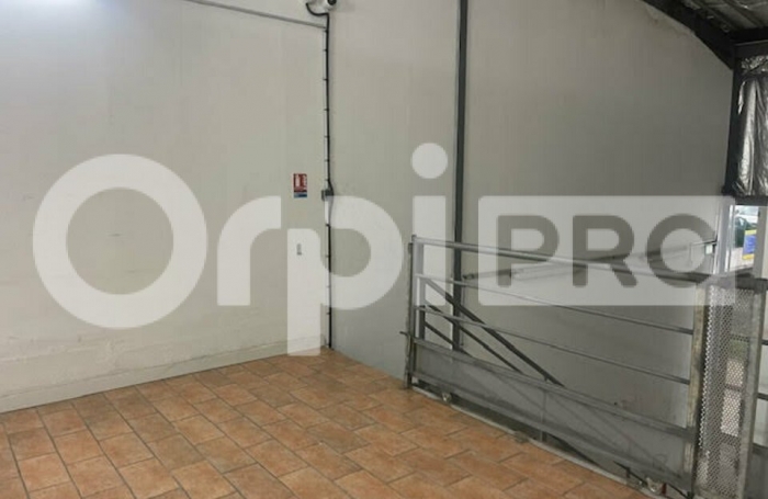 Louez avec BOUTAREL ORPi votre local avec espace de vente et dépôt attenant