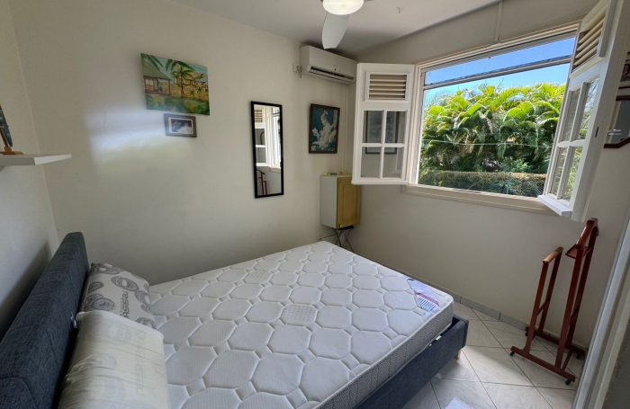 BAILLIF Villa T3 + Bureau + Garage