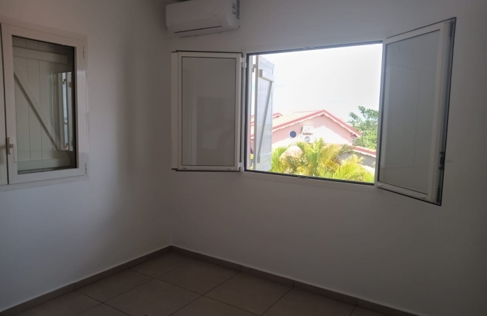 VILLA MITOYENNE T4 - ARNOUVILLE 97170 PETIT-BOURG