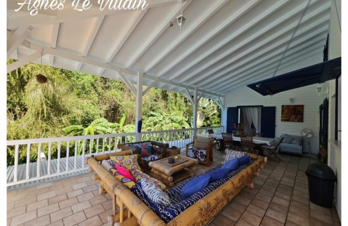 Vente Maison 126m&sup2; 7 pi&#232;ces Deshaies