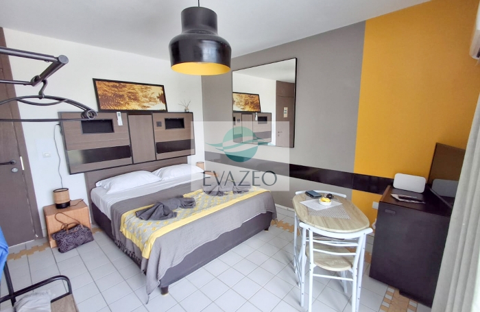 Studio meublé 20m2  - piscine- SAINT-FRANÇOIS