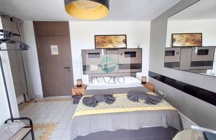 Studio meublé 20m2  - piscine- SAINT-FRANÇOIS