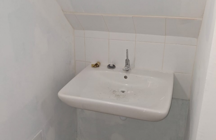 Local commercial de 60m2- EN ZONE FRANCHE URBAINE