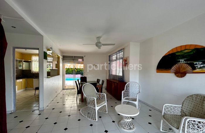 Location Appartement 103.75m² 4 pièces Gosier