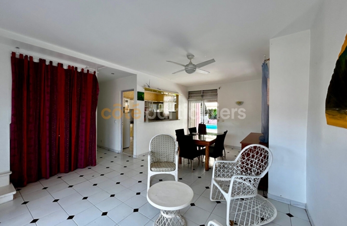 Location Appartement 103.75m² 4 pièces Gosier