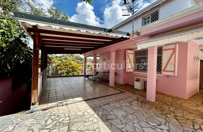 Location Appartement 103.75m² 4 pièces Gosier