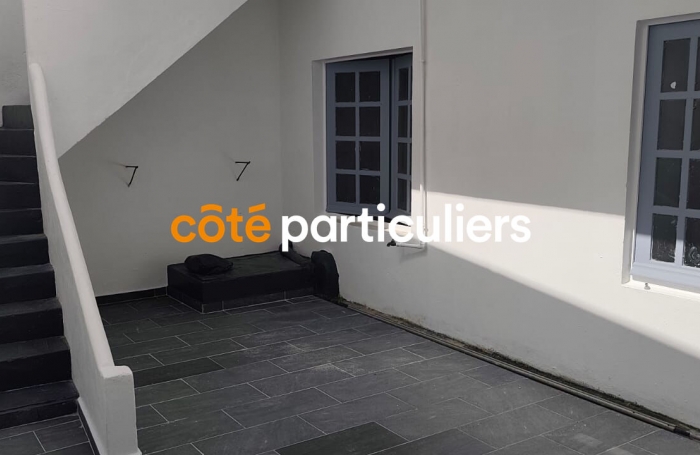 Location Local commercial 110m² 3 pièces Petit-Bourg