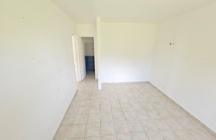 JOLIE VILLA F4 AVEC JARDIN CLOS