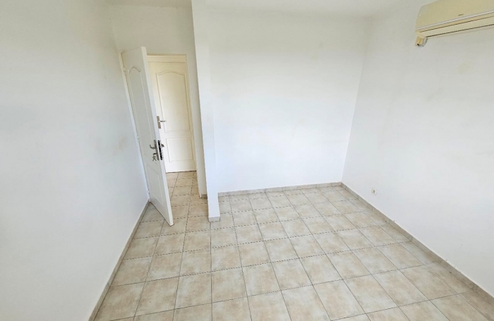 JOLIE VILLA F4 AVEC JARDIN CLOS