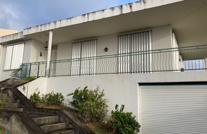 Location Maison 100.07m&sup2; 4 pi&#232;ces Basse-Terre