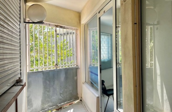 Local commercial 35 m2 &agrave; vendre &agrave; Pointe-&agrave;-Pitre   Id&eacute;al investissement ou activit&eacute; professionnelle