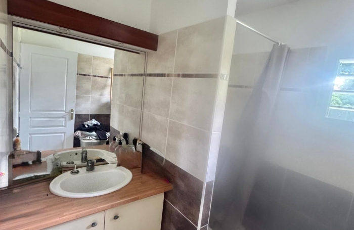 Vente Appartement 64m&sup2; 3 pi&#232;ces Petit-Bourg