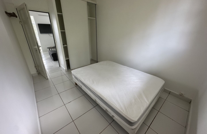 Location Appartement 104.16m&sup2; 5 pi&egrave;ces Les Abymes