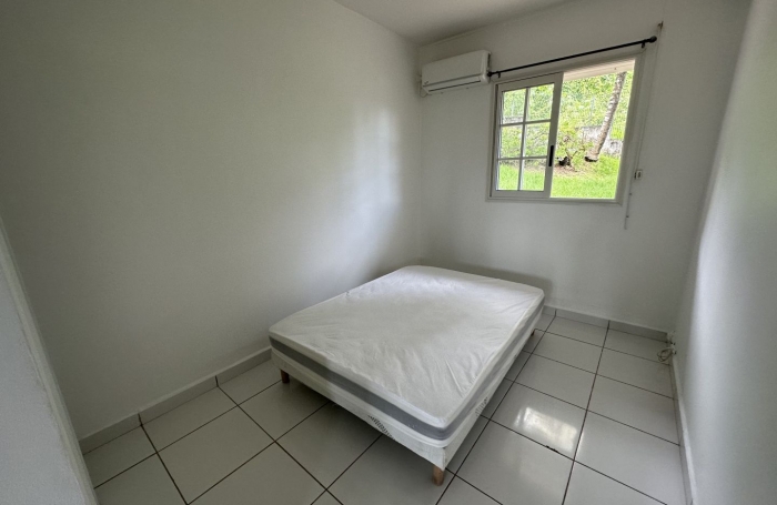 Location Appartement 104.16m&sup2; 5 pi&egrave;ces Les Abymes