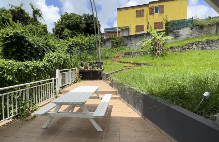 Location Appartement 104.16m&sup2; 5 pi&egrave;ces Les Abymes