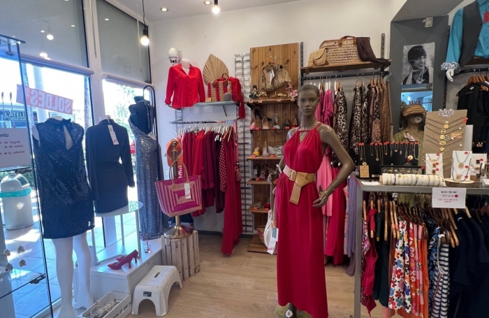 Nouveau Local commercial 28m2 rez de chaussée galerie commerçante en centre ville