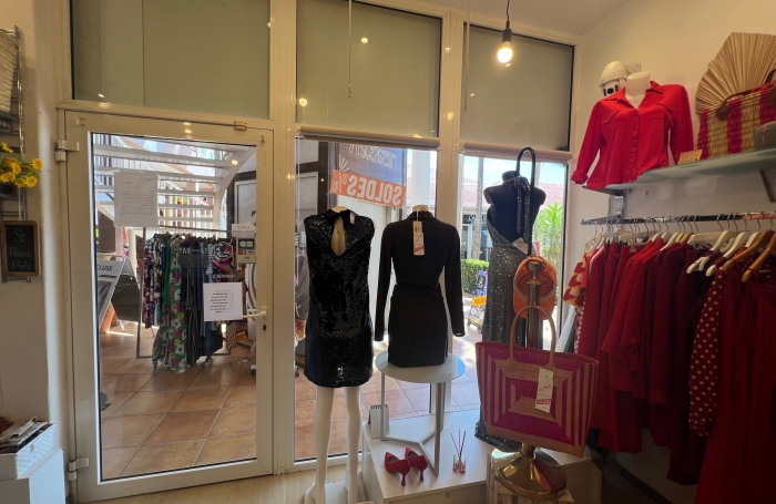 Nouveau Local commercial 28m2 rez de chaussée galerie commerçante en centre ville