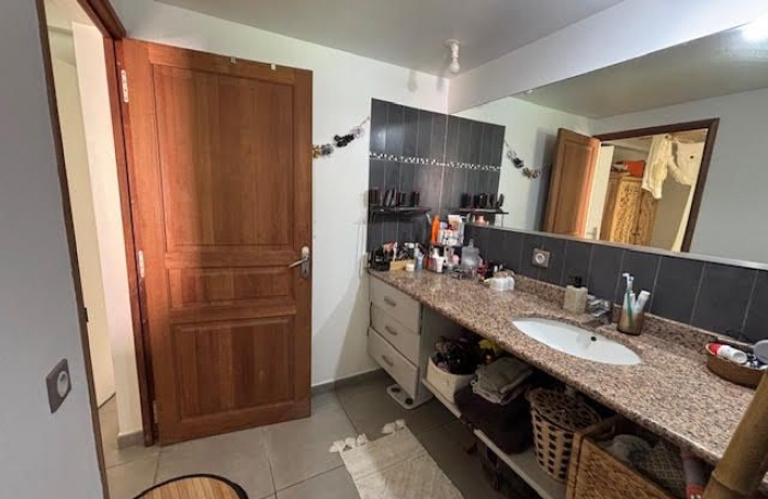 Location Maison 147m&sup2; 4 pi&#232;ces Sainte Anne