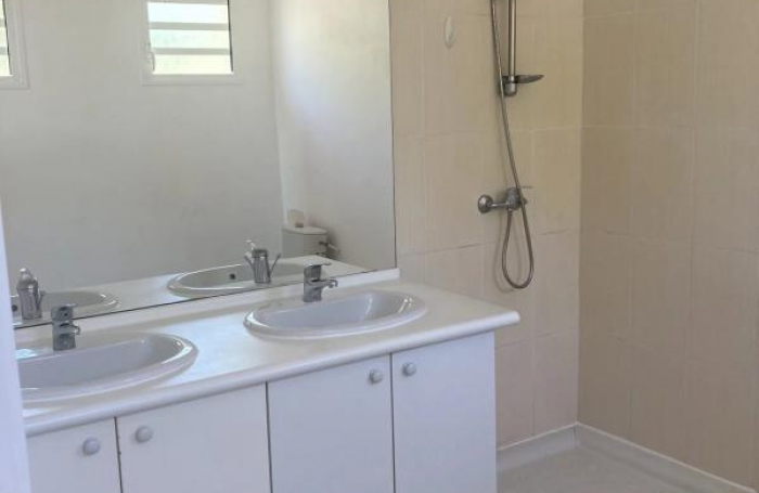 Vente Maison 88.97m&sup2; 4 pi&#232;ces Sainte Rose