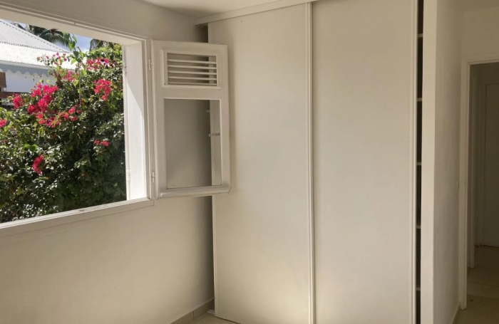 Vente Maison 88.97m&sup2; 4 pi&#232;ces Sainte Rose