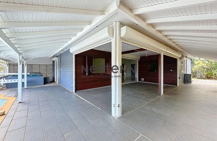 Vente Maison 105m&sup2; 5 pi&egrave;ces Sainte Rose