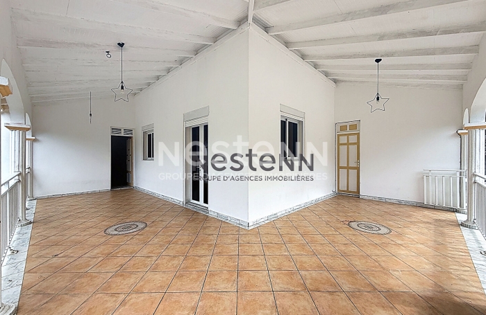 Vente Maison 120.69m² 6 pièces Gosier