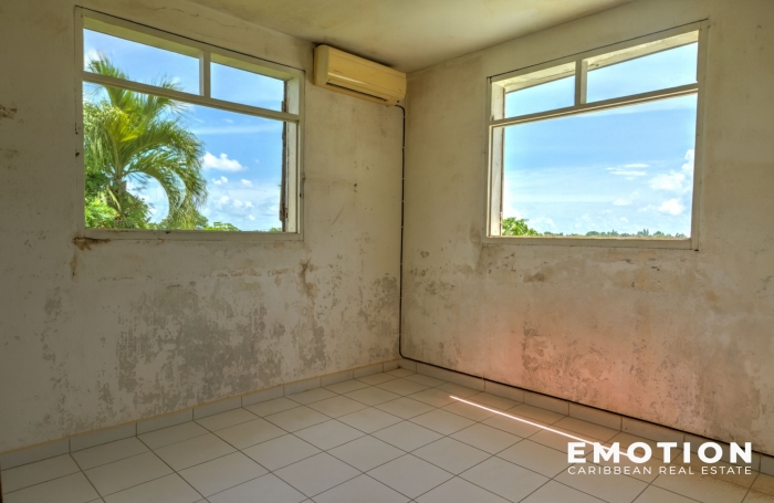 MAISON À RÉNOVER T4 139 m2 - LAMENTIN