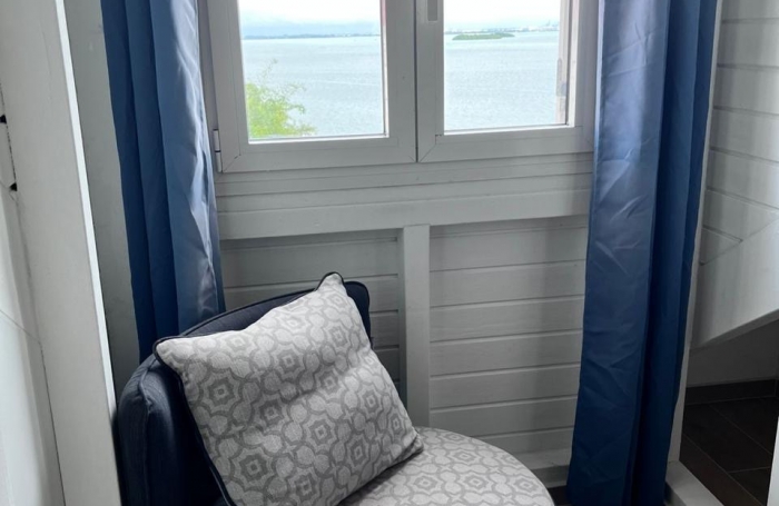 BEL APPARTEMENT T3 MEUBLE VUE MER + PISCINE