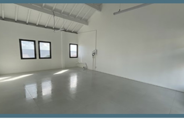 LOCAL COMMERCIAL LOT 57  IMM LA ROSE DES VENTS