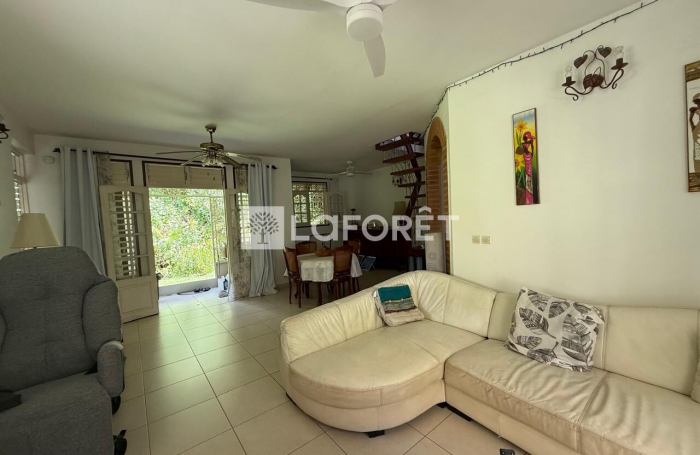 Vente Maison 192.75m² 6 pièces Gosier