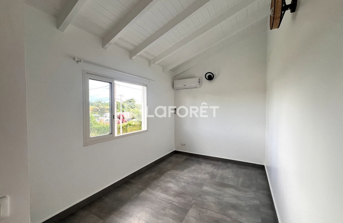 Location Maison 102.11m² 4 pièces Baie Mahault