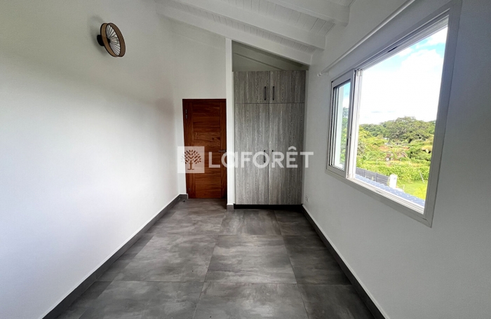 Location Maison 102.11m² 4 pièces Baie Mahault