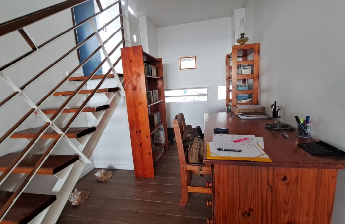 À louer : Charmant Duplex meublé  Centre-ville de Basse-Terre