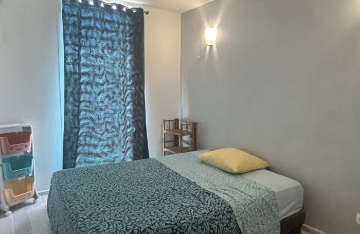 Spacieux T4 meublé sur la commune des Abymes