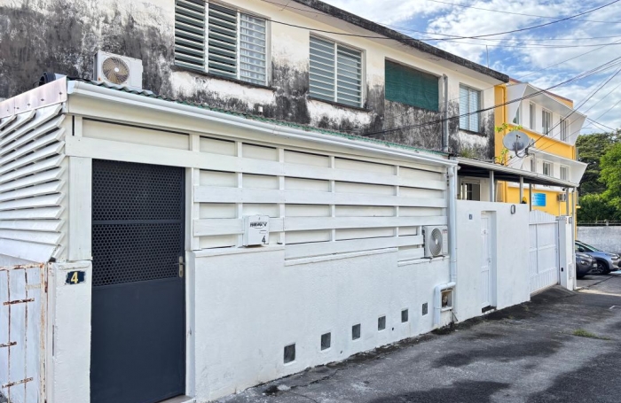 Vente Appartement 27.42m&sup2; 2 pi&#232;ces Basse-Terre