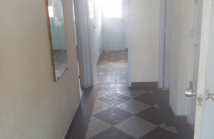 Pointe &agrave; Pitre Immeuble R+3