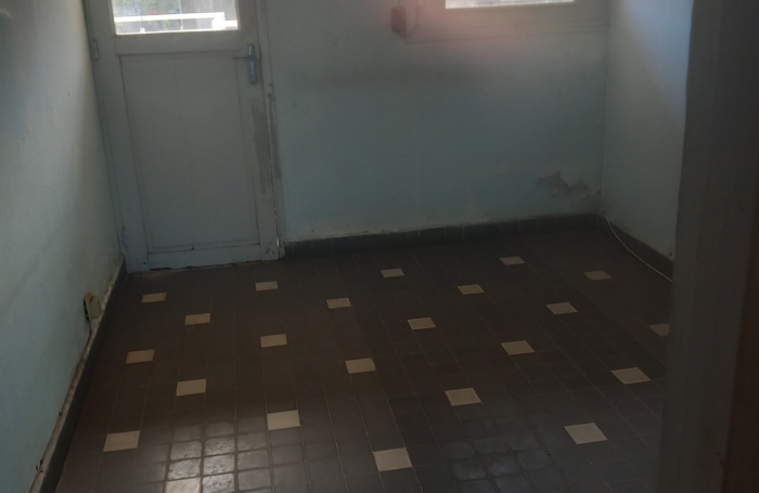 Pointe &agrave; Pitre Immeuble R+3