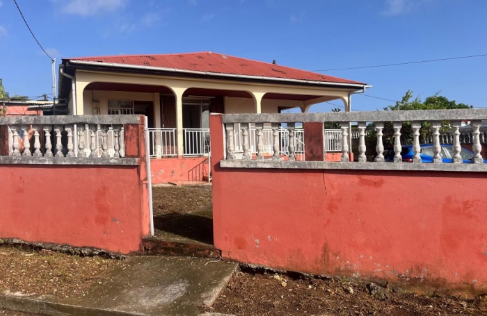 Vente Maison 100m&sup2; 5 pièces Baie Mahault