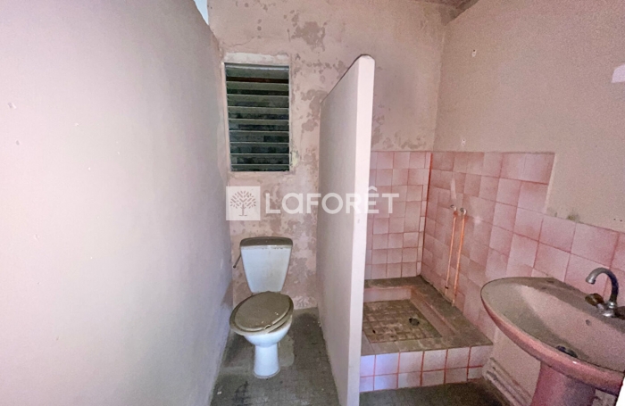 Vente Maison 126.78m&sup2; 5 pi&egrave;ces Capesterre Belle Eau