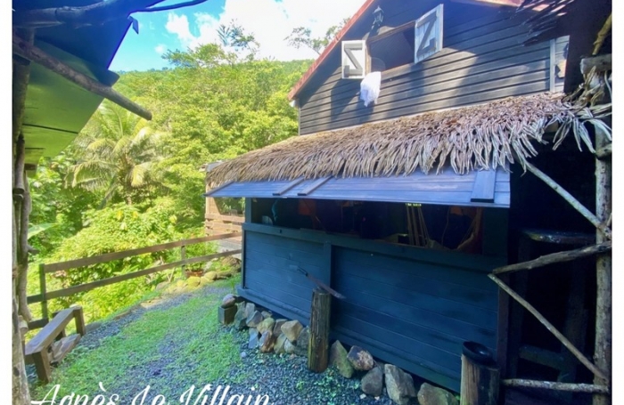 Vente Maison 76m&sup2; 4 pièces Bouillante