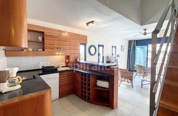 Vente Fonds de commerce 1363m&sup2; 46 pièces Saint Fran&ccedil;ois