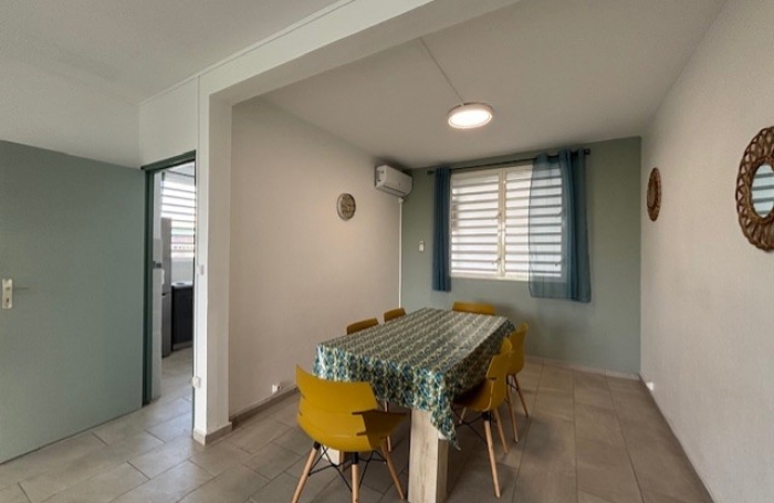 Maison individuelle trois pi&egrave;ces - LONGFORT IMMOBILIER