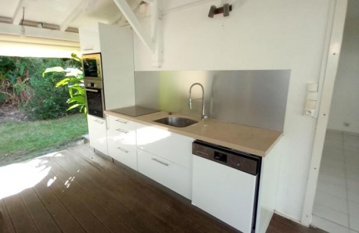 Vente Immeuble 97190