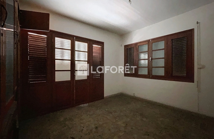 Vente Immeuble 315m&sup2; 12 pi&egrave;ces Pointe-&agrave;-Pitre