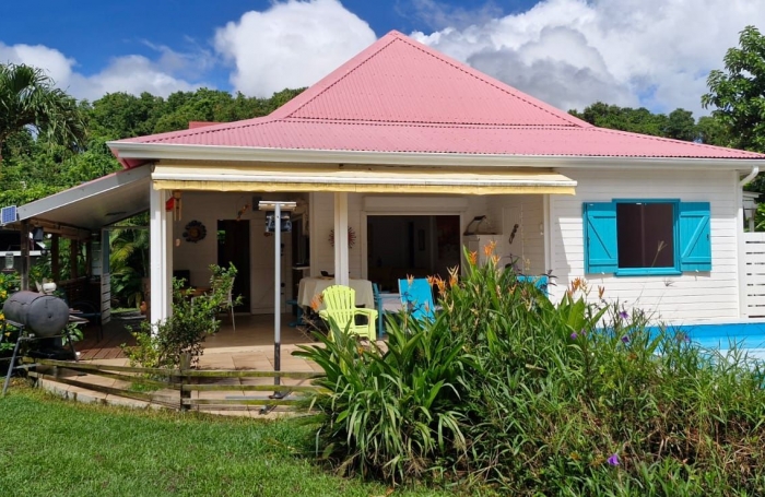 Vente Maison 117m&sup2; 6 pièces Pointe-Noire