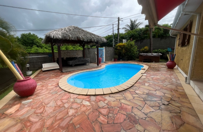 Location Maison 97160