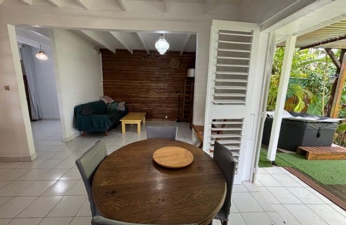 Location Maison 110m&sup2; 5 pièces Sainte Anne