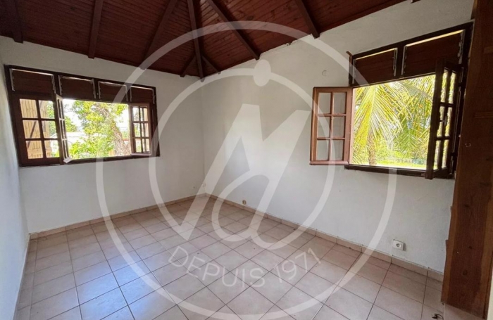 Vente Maison 160m&sup2; 6 pièces Baie Mahault